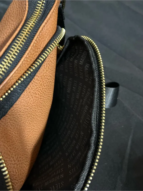 Steve Madden Tan Embossed Logo Crossbody Bag - Image 10