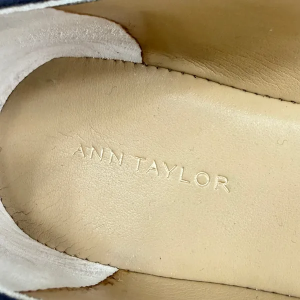 Ann Taylor Ballet Suede Flats Shoes Women's Jeweled Floral Toe Blue Size 7.5 - Image 4