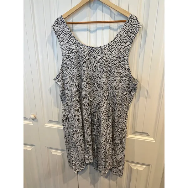 Old Navy White And‎ Blue Floral Dress Size XXL - Image 2