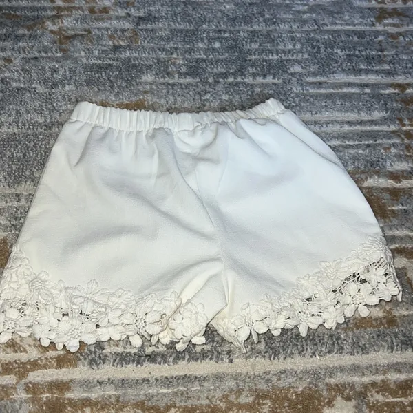 Monteau White Shorts - Image 2