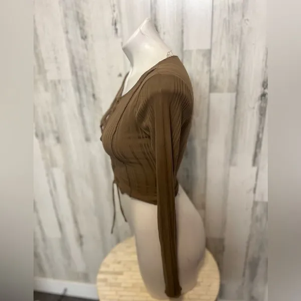 Brown top Brown - Image 2
