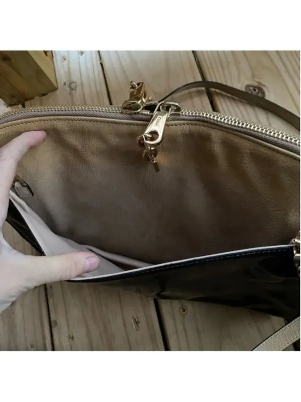 Chloé Lucy Two-Tone Leather Shoulder Bag Beige & Black Patent Leather - Image 9