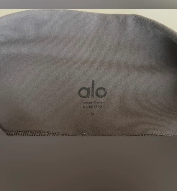 NEW Alo Yoga Moto Cargo Leggings - Dust Lavender/Slate Grey - Sz S (NWOT) - Image 6