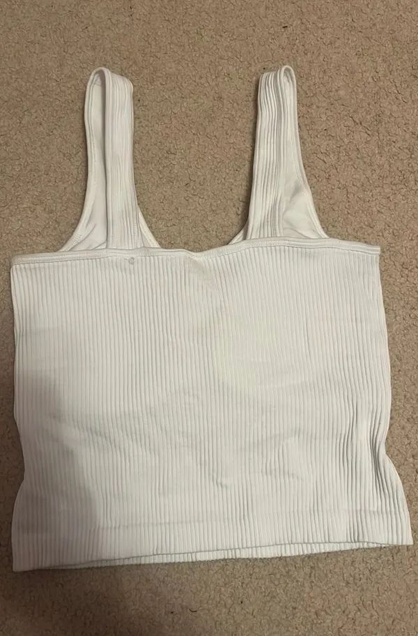 Altar's State white tank top - Image 2