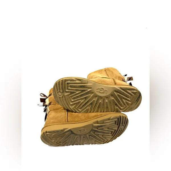 UGG Bailey Bow II Chestnut Boots Women Size 5 Brown Sheepskin Suede - Image 7