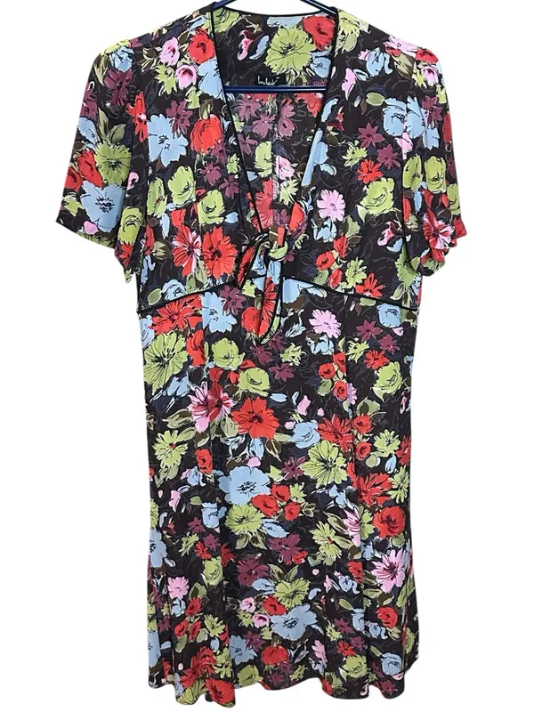 Loco Lindo Retro Botanical Print Dress w/ V-neck, Empire Waist, Short Sleeves - Image 2