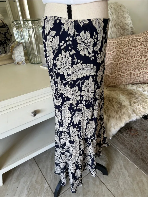 Ralph Lauren Vtg navy beige boho western country floral pull on midi skirt 10 L - Image 8