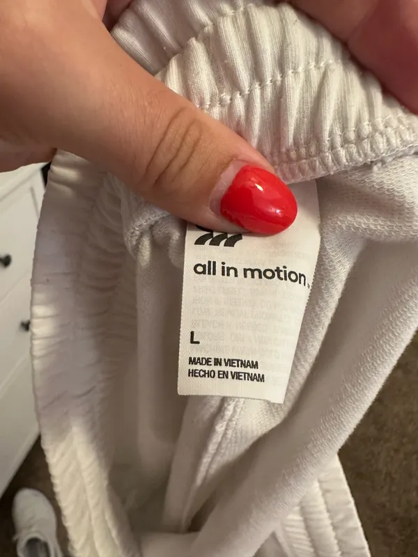 All in Motion Women’s French Terry Shorts 3.5" - Image 4
