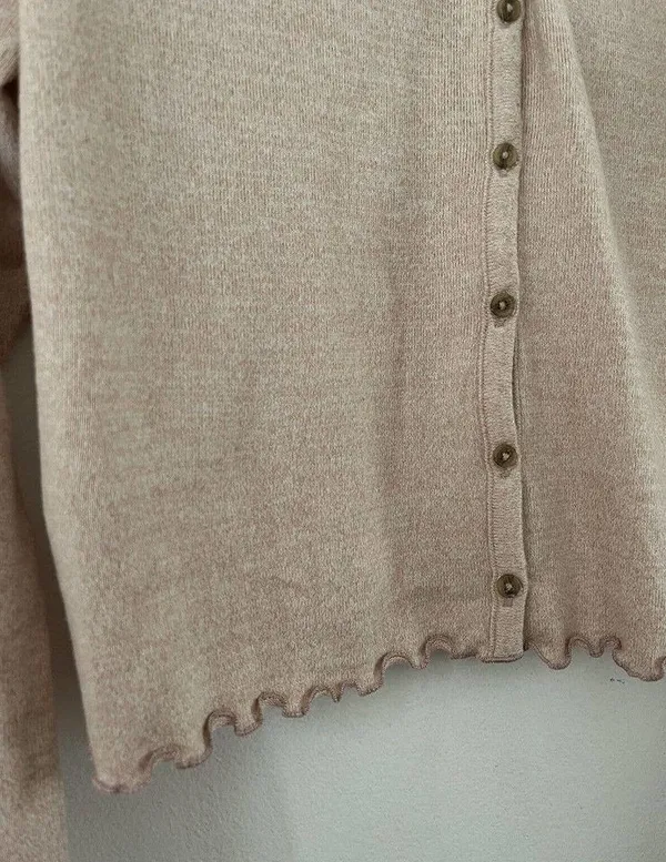 American Eagle Soft & Sexy Plush Button Front Y2K Cardigan Sweater Size Large - Image 4
