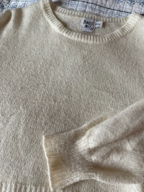 Princess Polly Sweater Cropped - Image 2