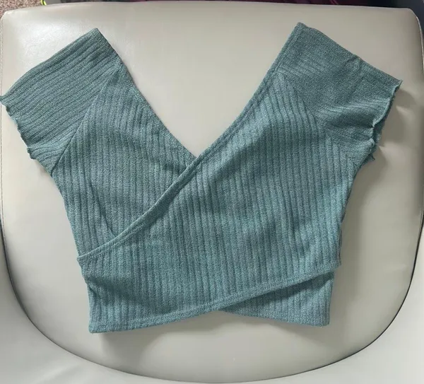 crossover crop top Size XS - Image 2