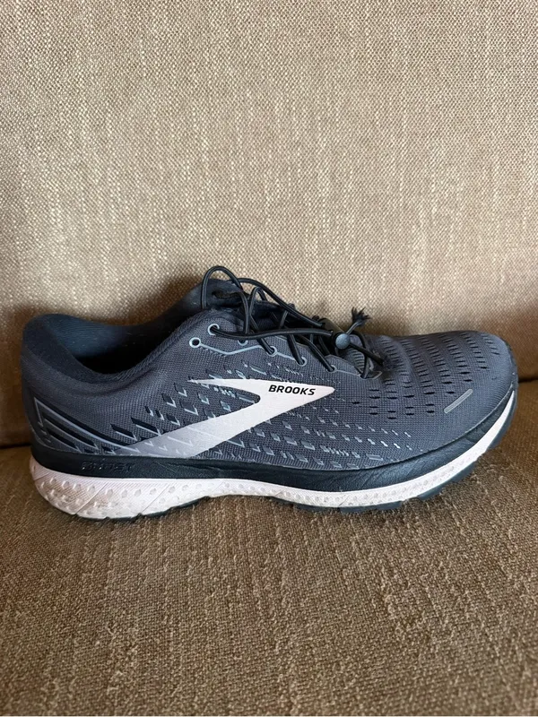 Brooks Ghost 13 Running Shoes Women's Size 9 Gray Black Athletic Sneakers - Image 2