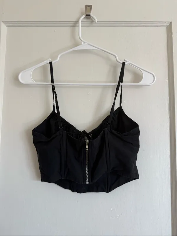 Adika Black Cropped Tie-Front Cami - Image 3