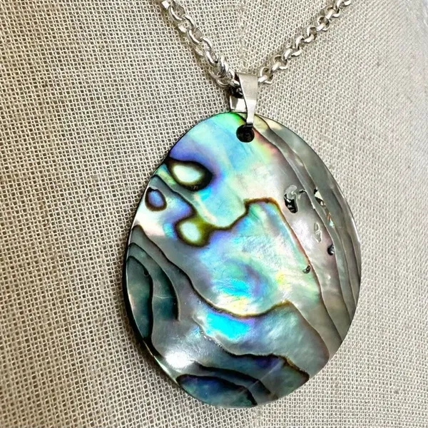 Abalone Shell Teardrop Pendant necklace - Image 3