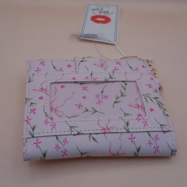 Blush Crush‎ Pink Floral Bow Vegan Leather Wallet NEW - Image 3