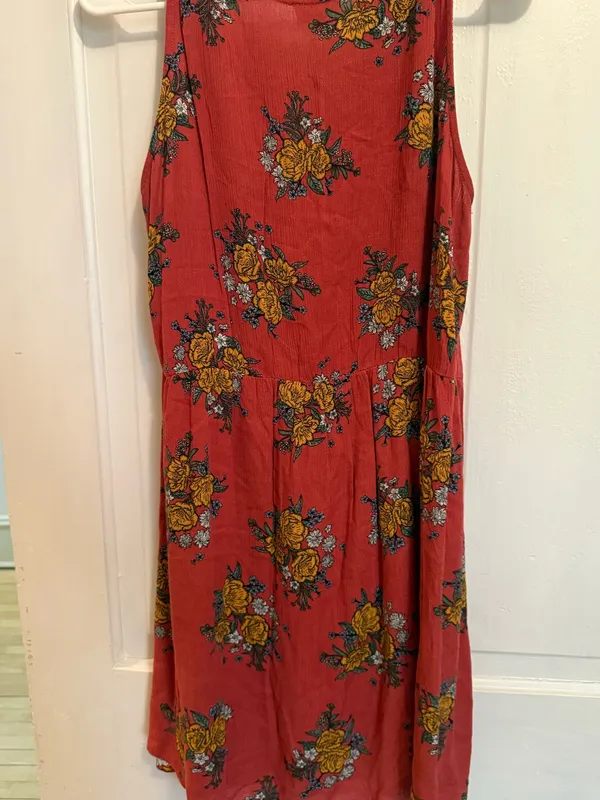 Floral Boutique Dress - Image 4
