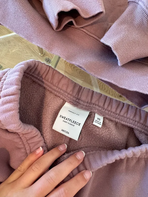 Aritzia Perfect Fleece Set - Image 4