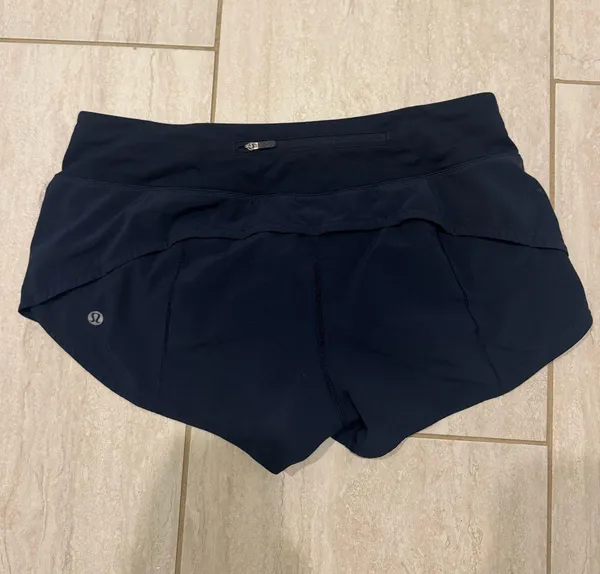 Lululemon Speed Shorts 2.5" - Image 2
