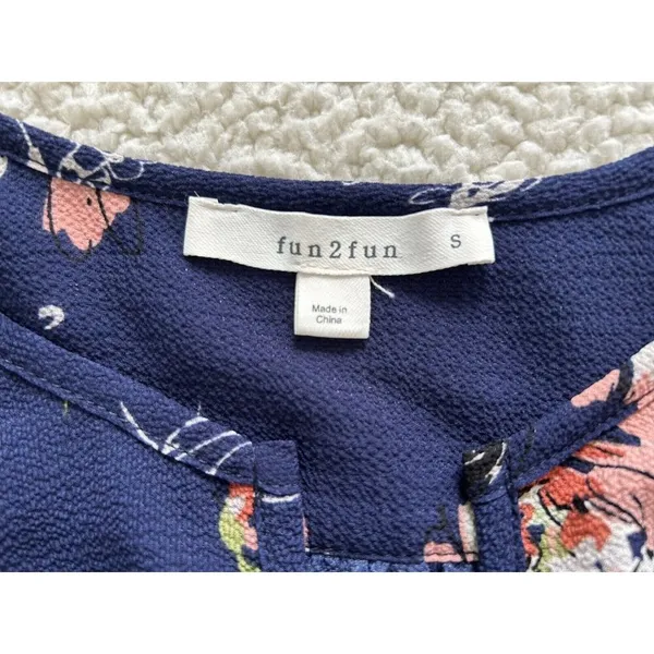 Fun2Fun Navy Blue Floral Boho Kenmore Split Neck Stretch Blouse Size S - Image 6