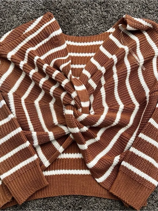 Hazel Moon Brown Sweatshirt Size Medium 0262 - Image 3