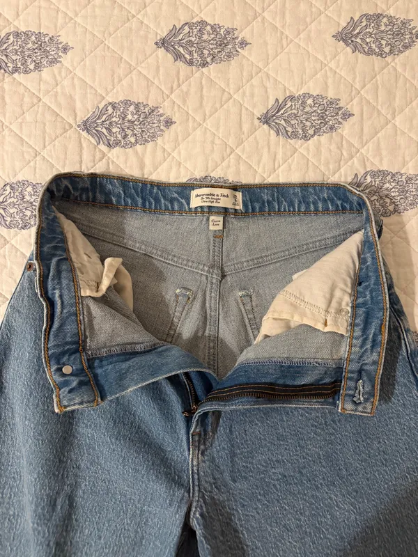 Abercrombie & Fitch The ‘90s Straight Ultra High Rise Curve Love - Image 4
