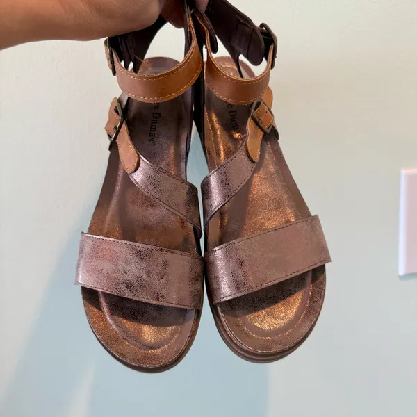 EUC Pierre Dumas Lisle Platform Strappy Sandals 8 Comfy 2.5” - Image 2