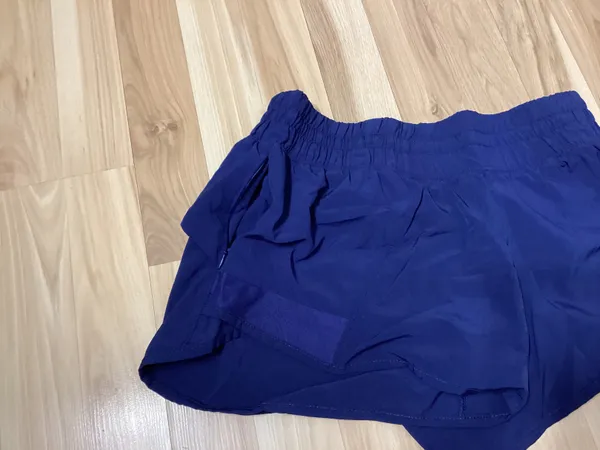 Champion Navy Blue Sport Shorts with Side Zip Pocket Size Medium - Image 3