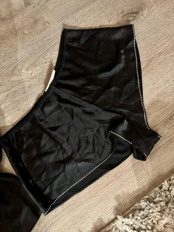 Victoria's Secret black satin cami and shorts pajama set with rhinestones NEW - Image 4