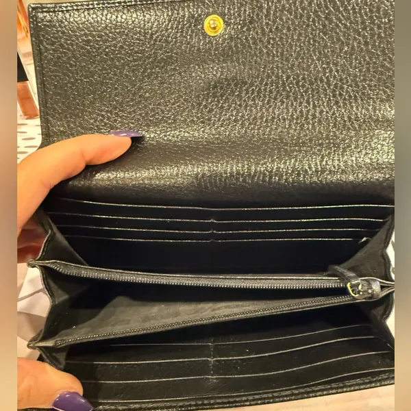 ✨SALE✨ Gucci Black Leather GG Wallet - Image 6