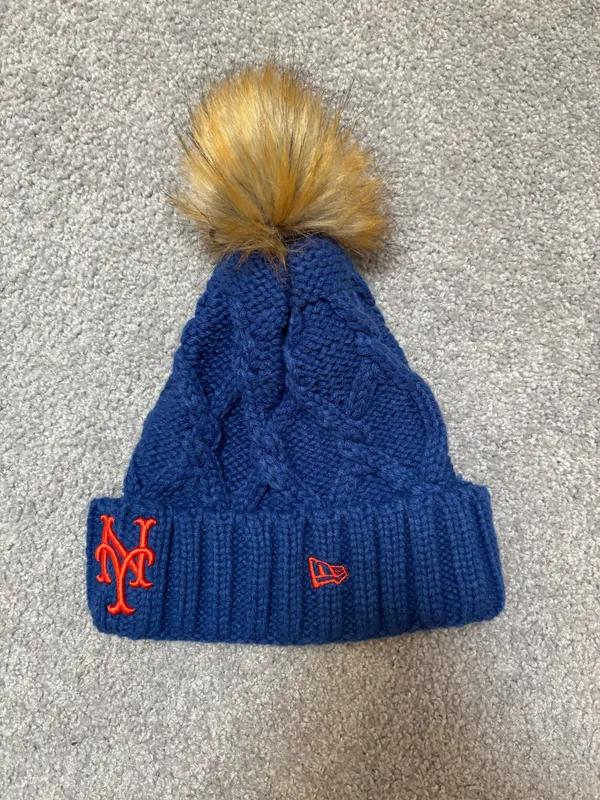 New Era Women’s New York Mets Blue and Orange Cable Knit Pom Beanie - Image 2