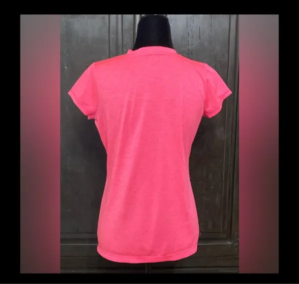 Xersion Pink shortsleeved top- size Medium - Image 3