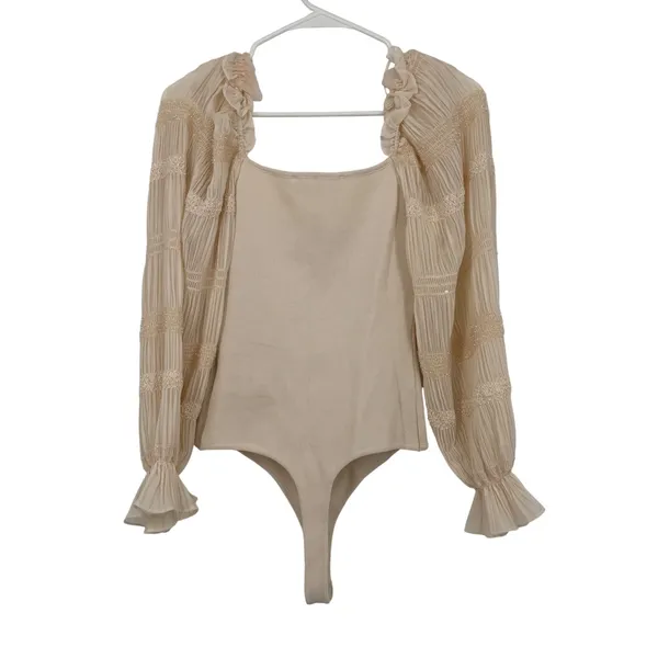 ASTR‎ The Label Bodysuit Womens Small Cream Excellent Pleated Sequin Sleeve - Image 6