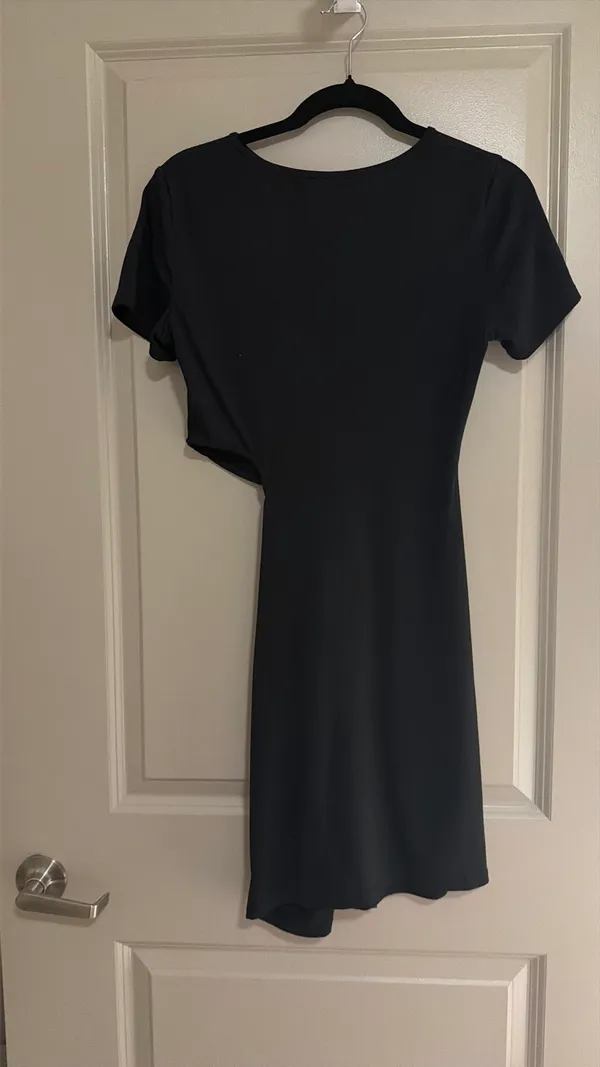 Black wrap dress Size M - Image 2