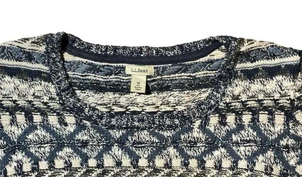 L.L. Bean Women's Chunky Knit Sweater Medium - Image 6
