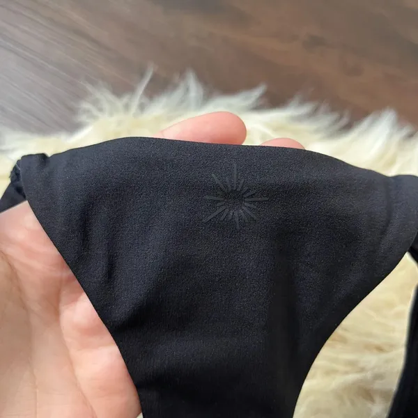 NWT Offline By Aerie Real Me Low Key Racerback Sports Bra Black S - Image 6