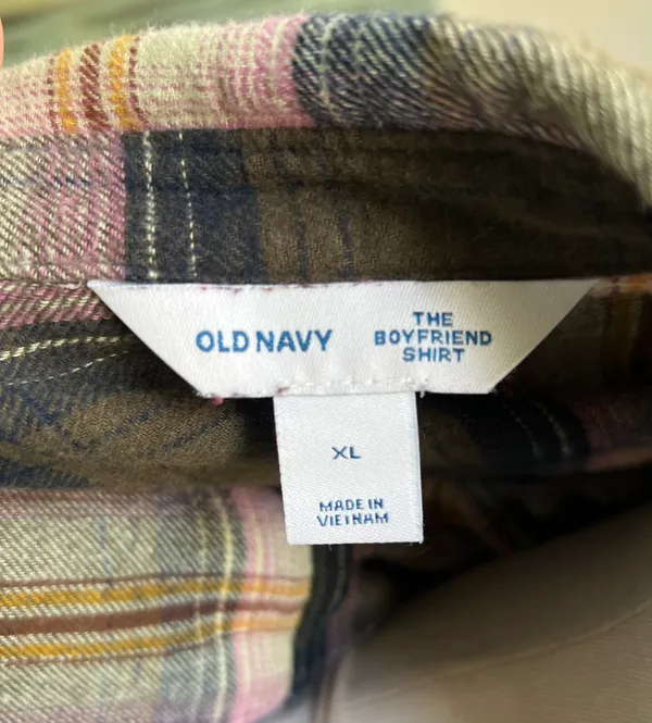Old Navy Boyfriend Flannel - Image 5