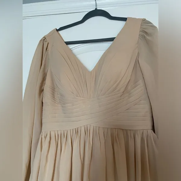 Long sleeve tan maxi formal dress Size M - Image 3