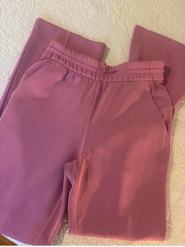 Lululemon Softstreme High-Rise Pants size 4 in rosy pink - Image 5
