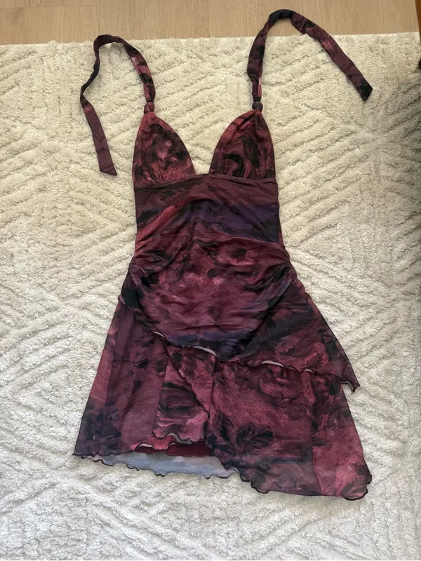 Tiger Mist Plum and Black Asymmetric Mini Skirt - Image 4