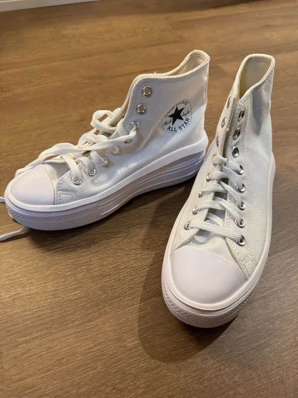 White High-Top Platform Converse - Image 2