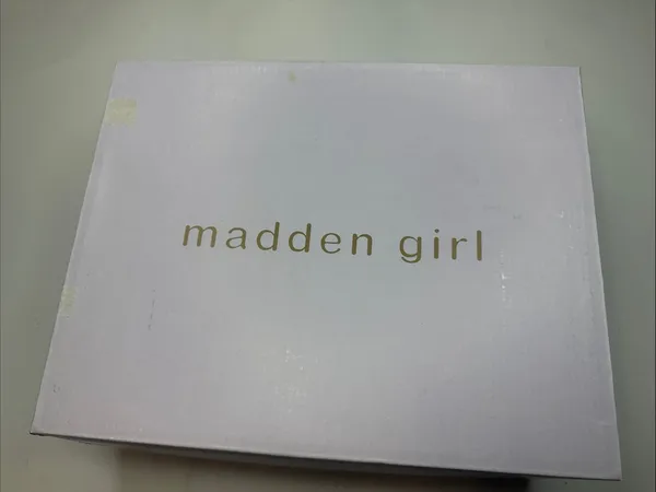 Madden Girl Deserai Over-The-Knee Kitten Heel Boots Size 7.5M - Image 7