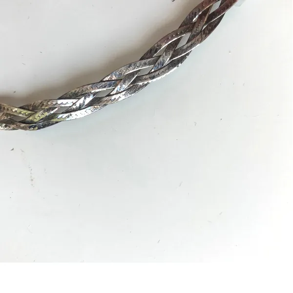 Vintage 90s Quiet Luxury Liquid Silver Woven Braided Herringbone Chain Necklace - Image 6