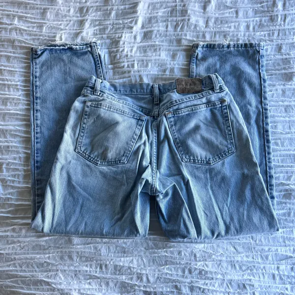 Wrangler Relaxed Fit Jeans - Image 2