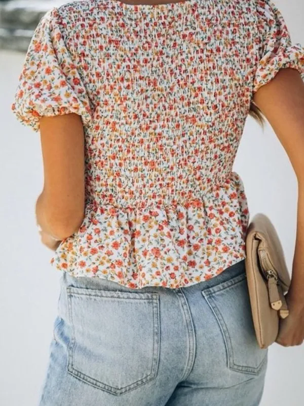Blu Pepper Floral Smocked Peplum Top size M - Image 2