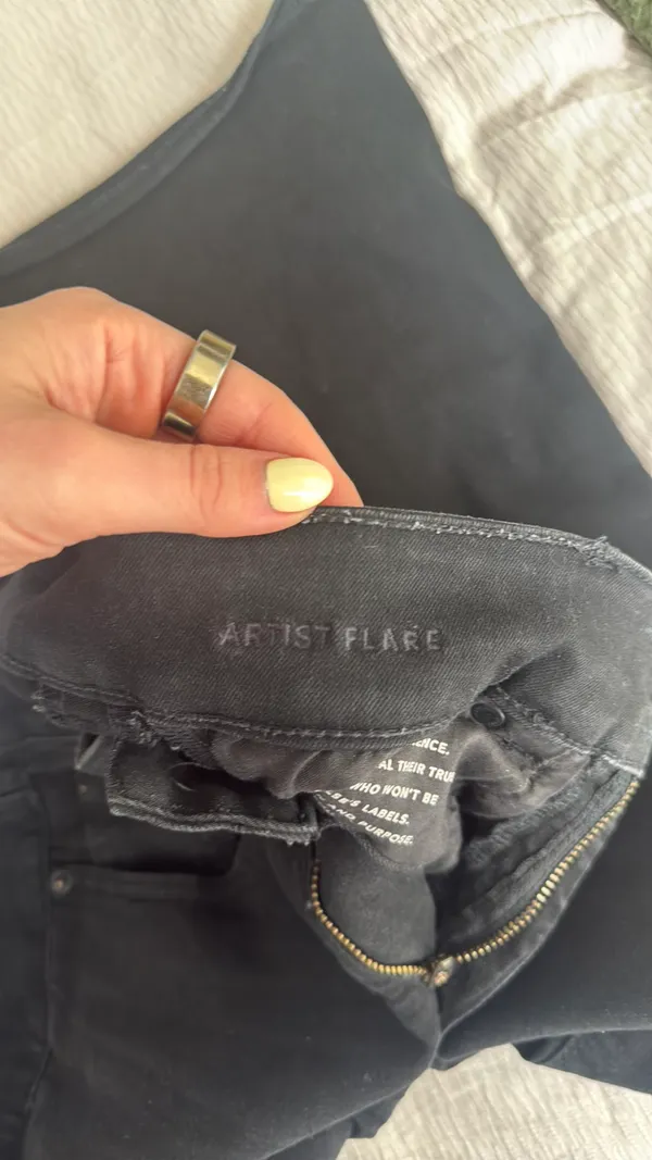 American Eagle Artist Flare Jeans - Image 3