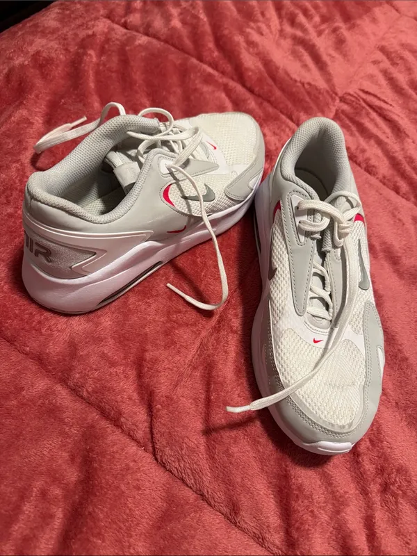 Nike Women's White and Light Gray Running Shoes with Red Swoosh - Image 2