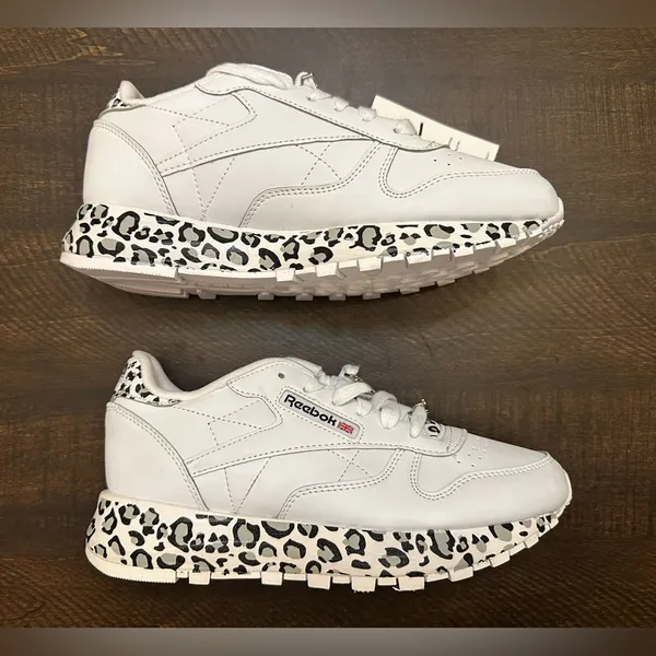 NWT Reebok Women’s Classic Leather Leopard Print Shoes-Size 5 - Image 4