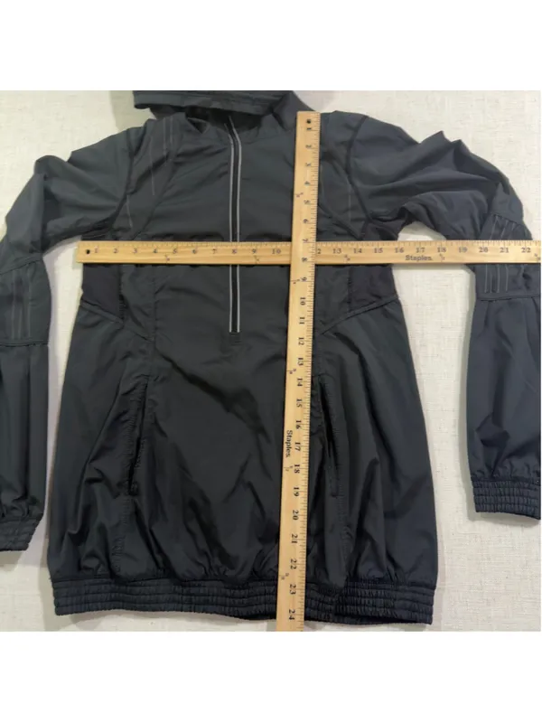 Lululemon Women’s 4 Black Half Zip Hooded Running Windbreaker Pullover Jacket - Image 6