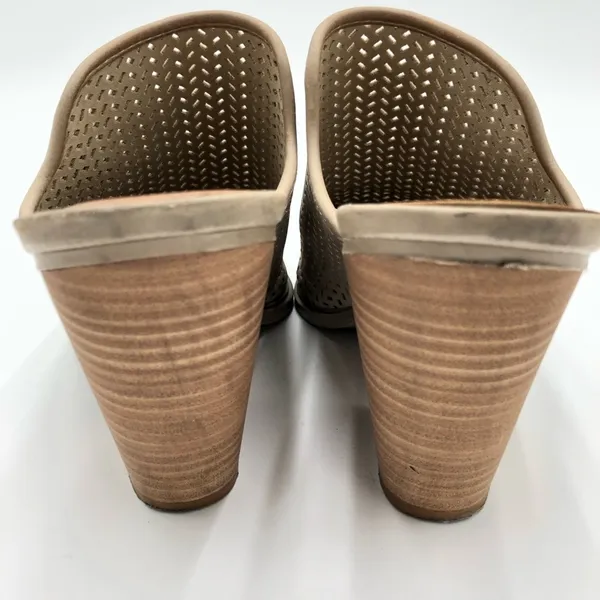 Dolce Vita Beige Laser Cut Closed Toe Heeled Mules Size 10 - Image 9
