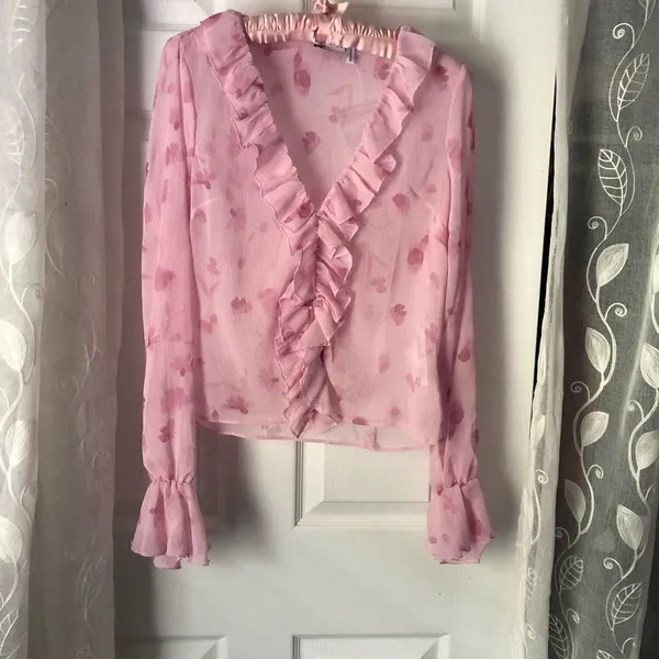 New ASOS DESIGN frill neck volume sleeve with button front in pink floral, sz 6 - Image 2
